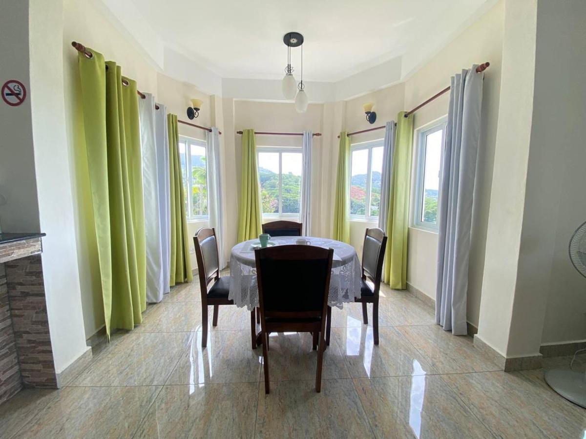 Le Ronce Villa Анс Роял Екстериор снимка